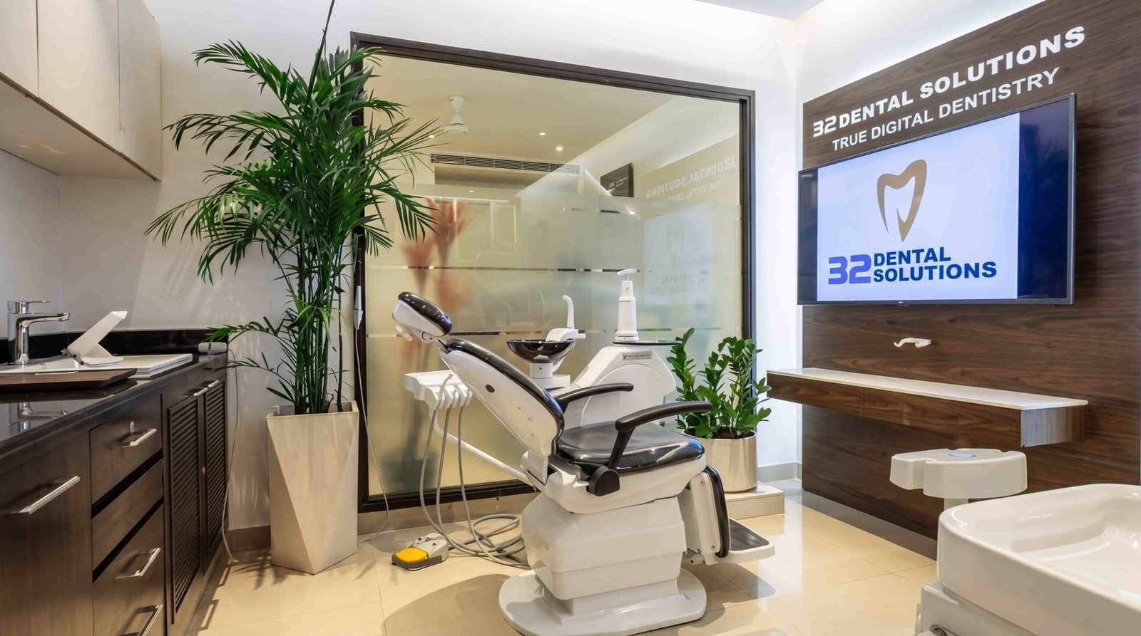 32 Dental Clinic
